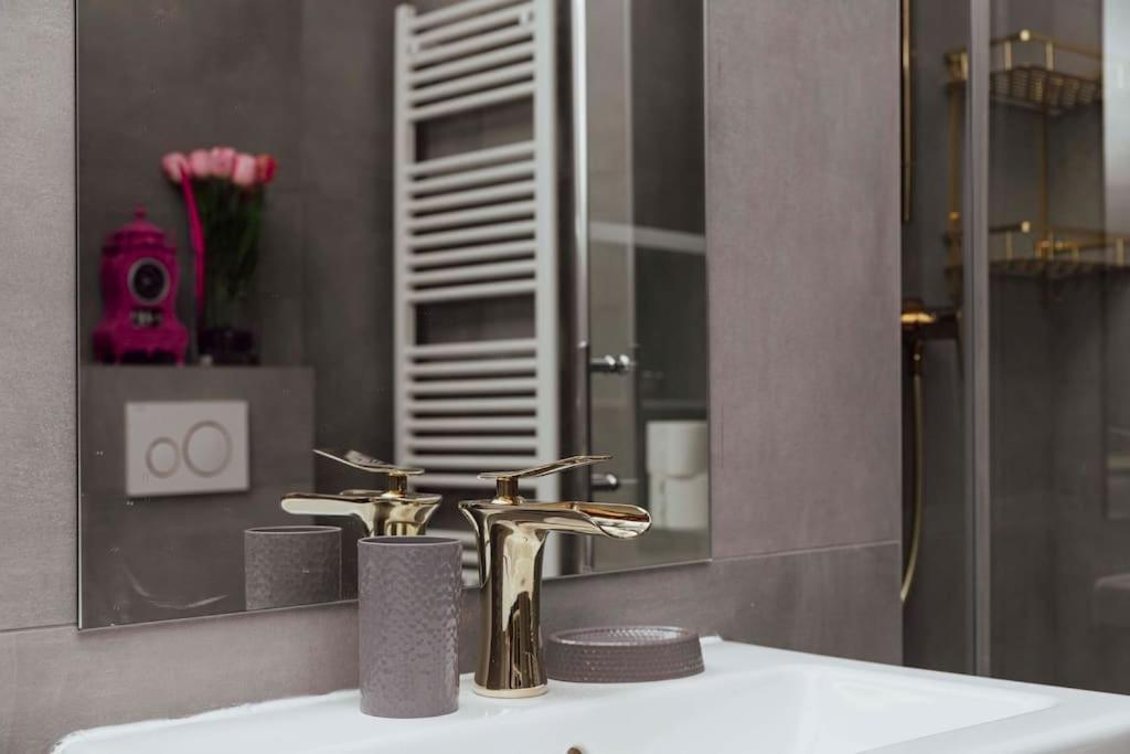 Modern Stylish Comfortable 2 Bedroom Appartamento Vienna